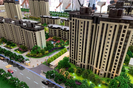 名仕豪庭西区117平方电梯房三室113万送车位精装修出售